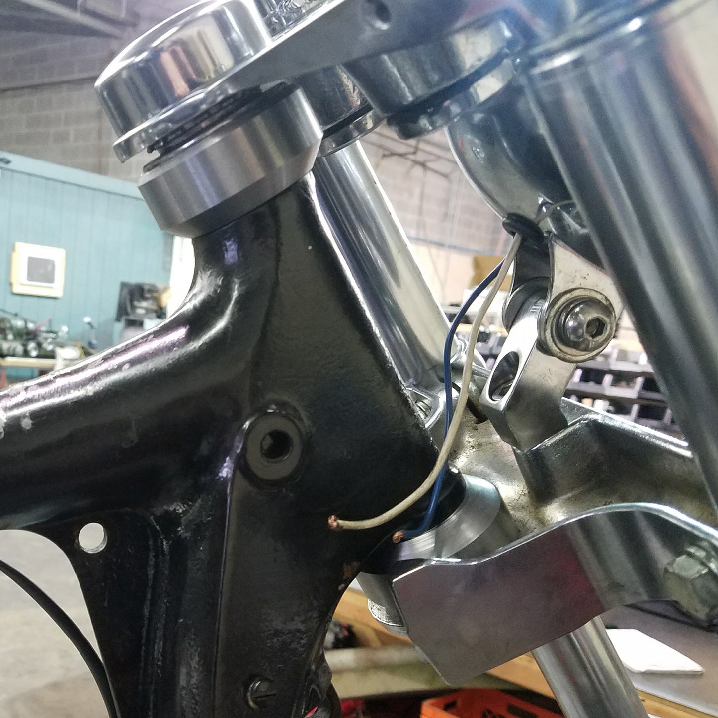 Ironhead Sportster Narrow to Wide Glide Neck Cup Conversion Kit